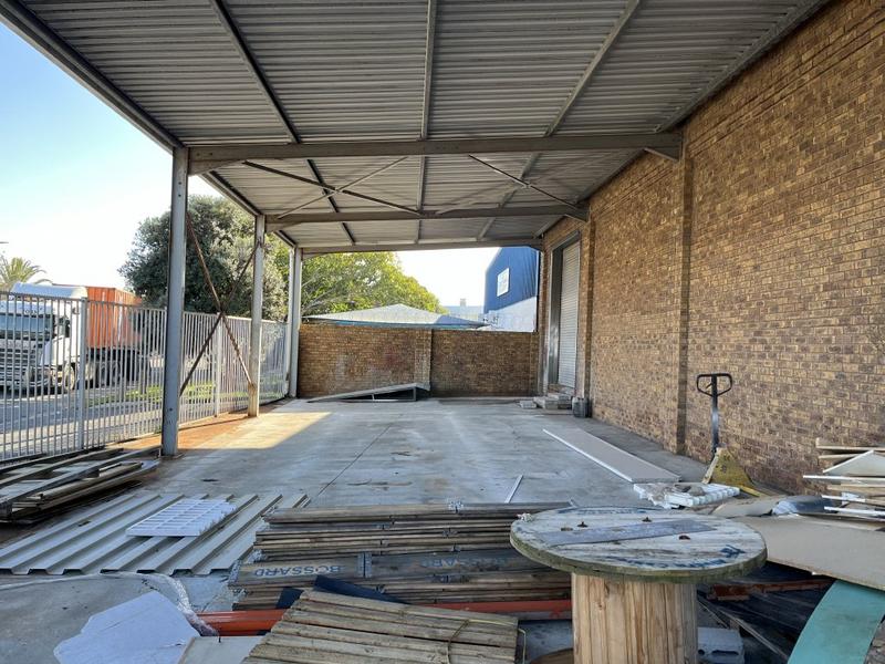 To Let Commercial Property for Rent in Montague Gardens Western Cape